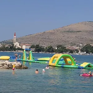 https://apartments-mijo-trogir.splithotels.org