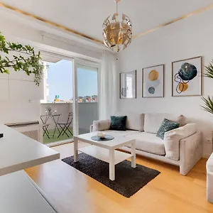  Apartment Lux 1- With Garage And Balcony