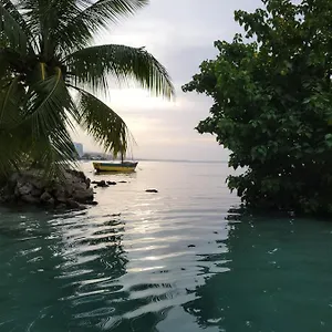https://munzels-oceanview-retreat.comcaribbean.com